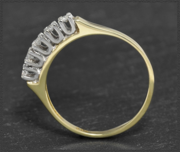 Preview: Brillant Ring aus 585 Gold mit 0,20ct Diamanten